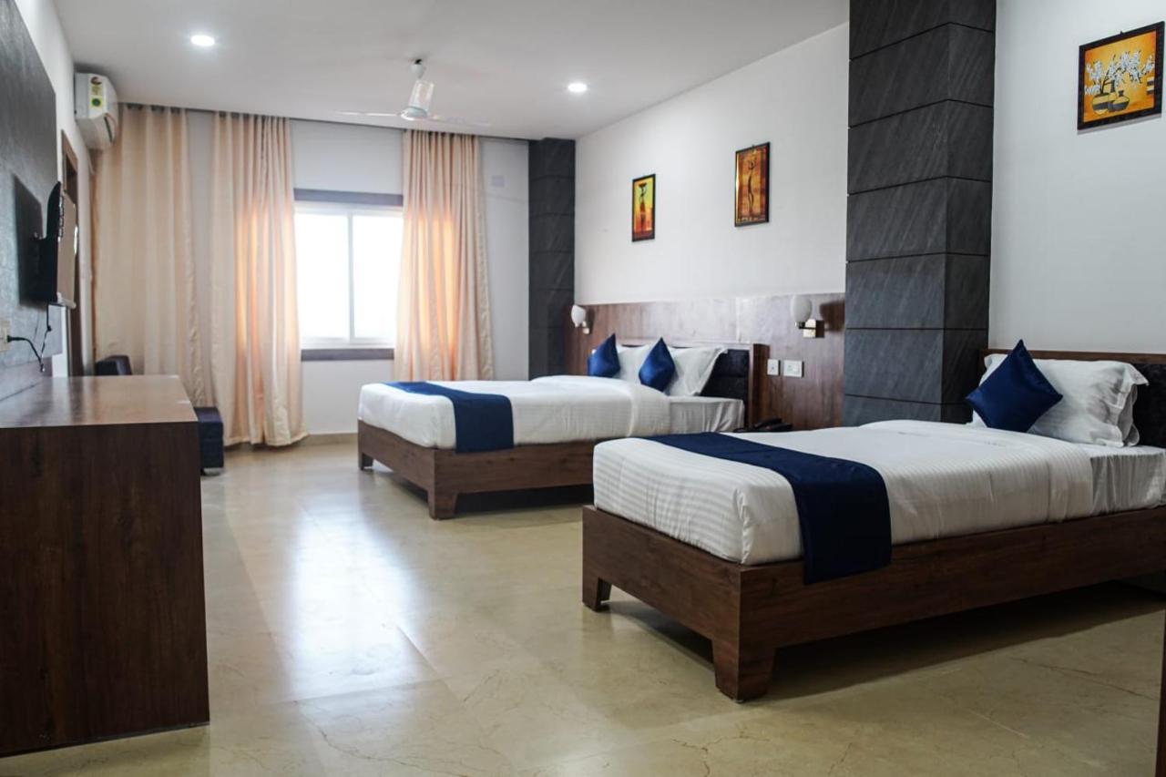 Hotel A G Palace Duliagaon Exterior foto