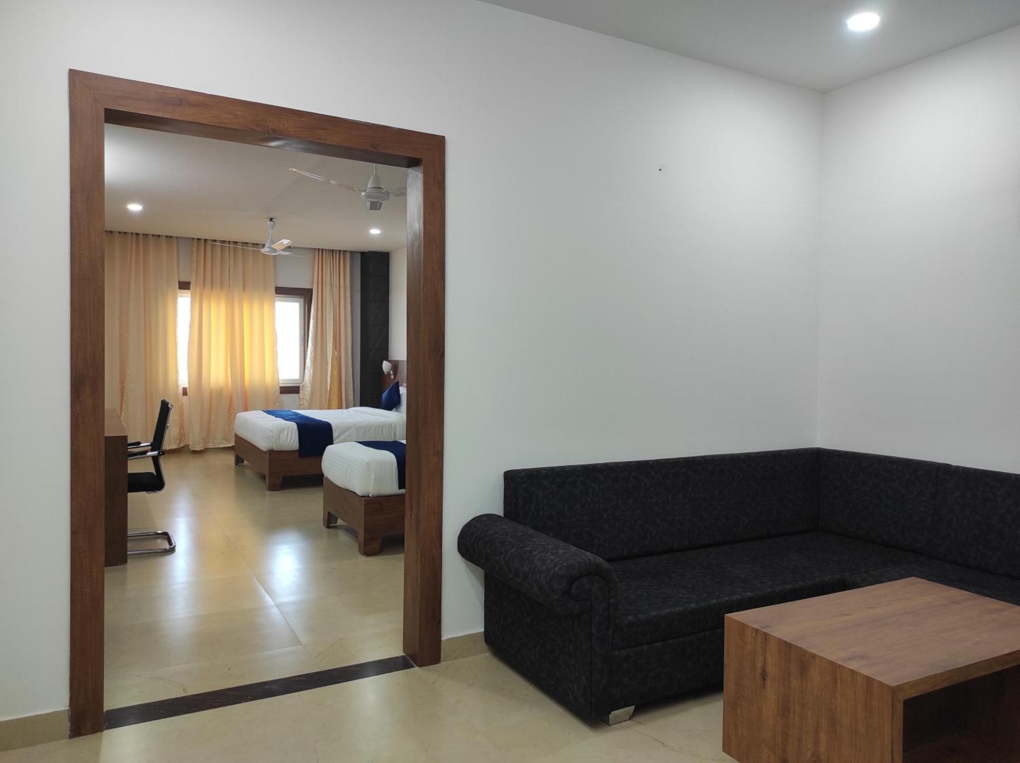 Hotel A G Palace Duliagaon Exterior foto